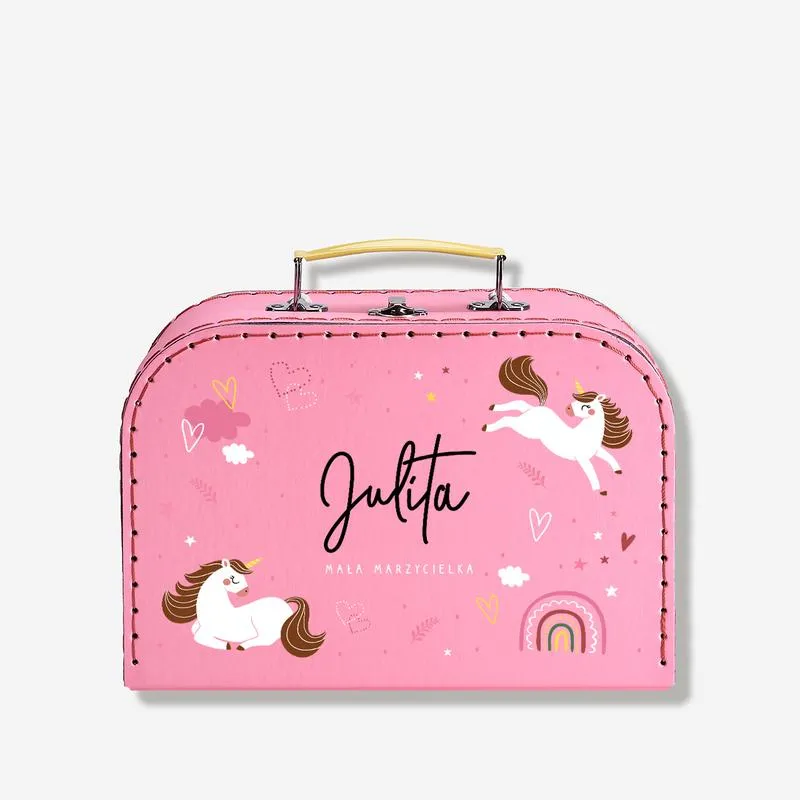 Co kupić na święta dla 9-latki? Pomysły na idealne prezenty