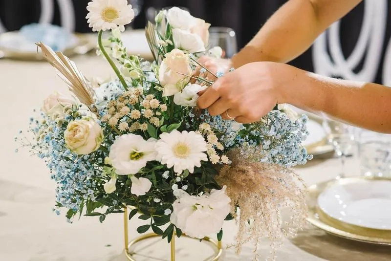 Jakie kwiaty wybrać na chrzest? Eleganckie propozycje na tę wyjątkową okazję