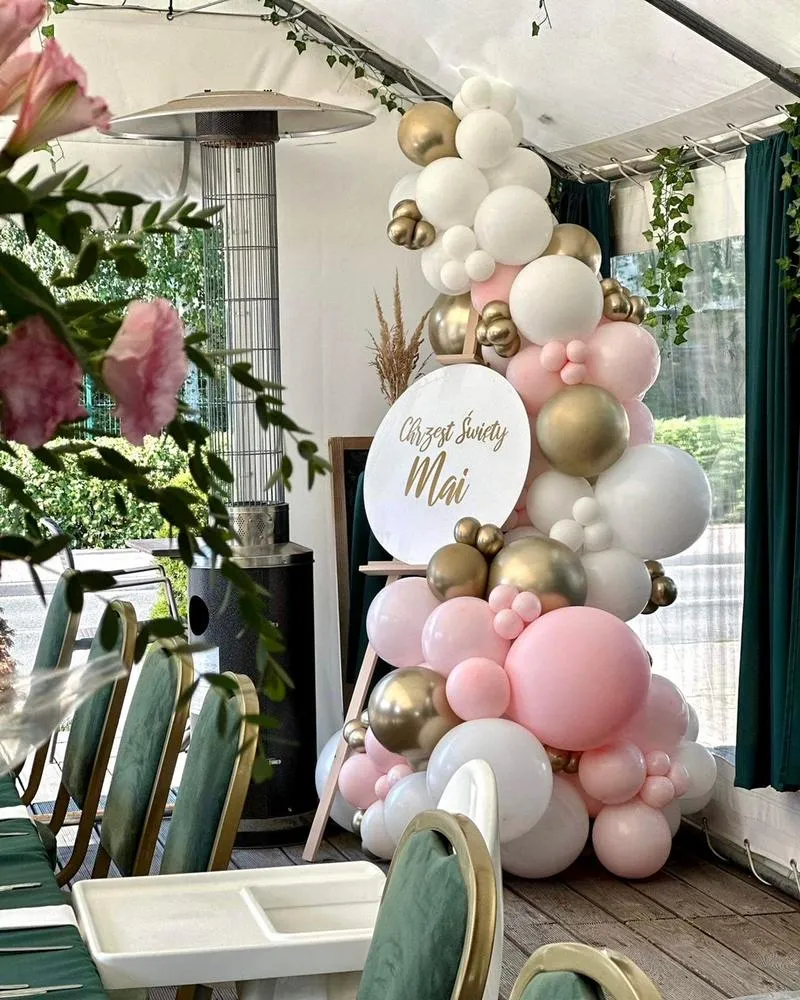 Kolorystyka i motywy na chrzest