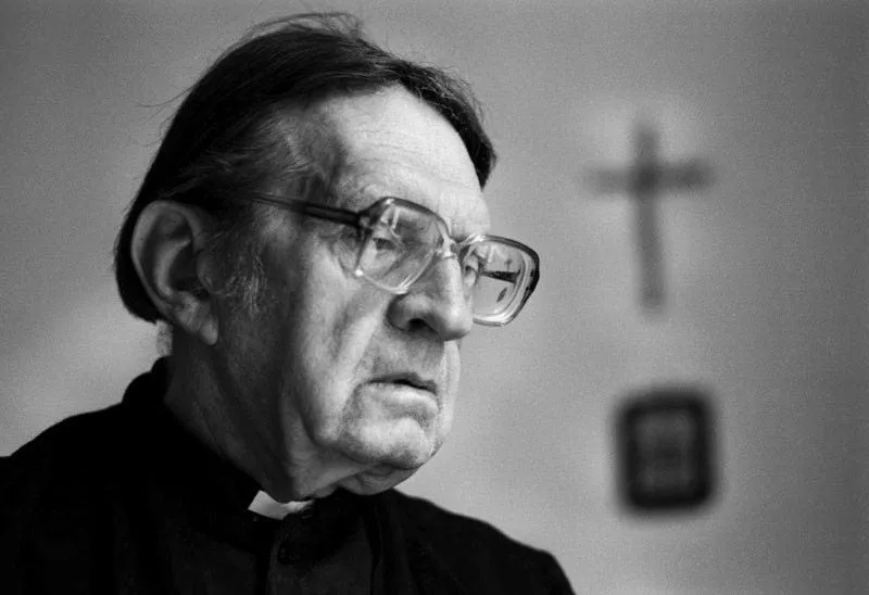 Ksiądz Jan Twardowski