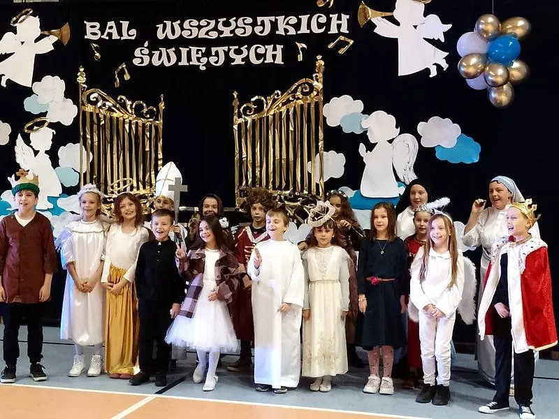 Opady deszczu na Wszystkich Świętych